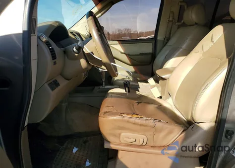 2006 Nissan Frontier Crew Cab Le z USA, uszkodzony, nr VIN 1N6AD07U96C405117